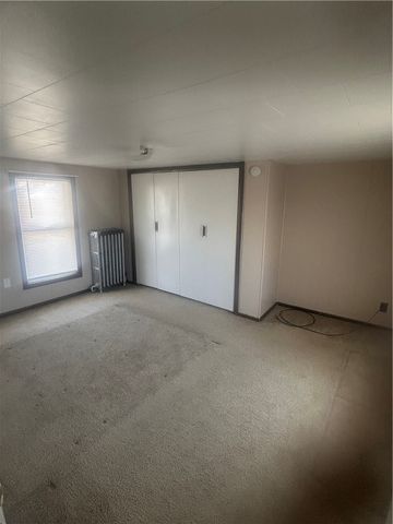 309 Spruce St, Mt Pleasant Boro, PA 15666