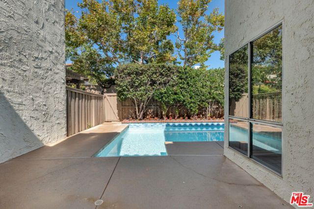 603 Racquet Club Lane, Thousand Oaks, CA 91360