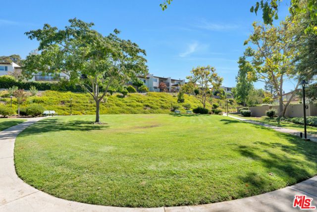 603 Racquet Club Lane, Thousand Oaks, CA 91360