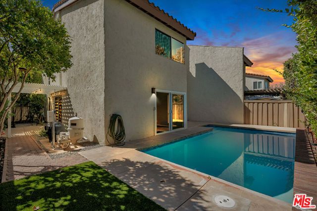 603 Racquet Club Lane, Thousand Oaks, CA 91360