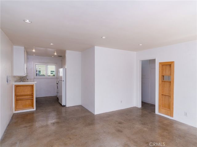 7129 Coldwater Canyon 8, North Hollywood, CA 91605