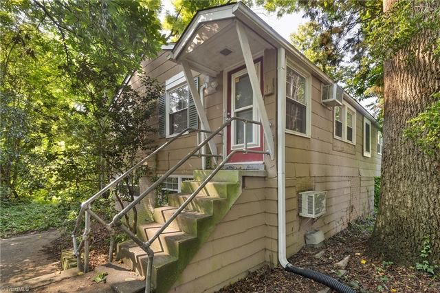 4231 Princeton Avenue, Greensboro, NC 27407