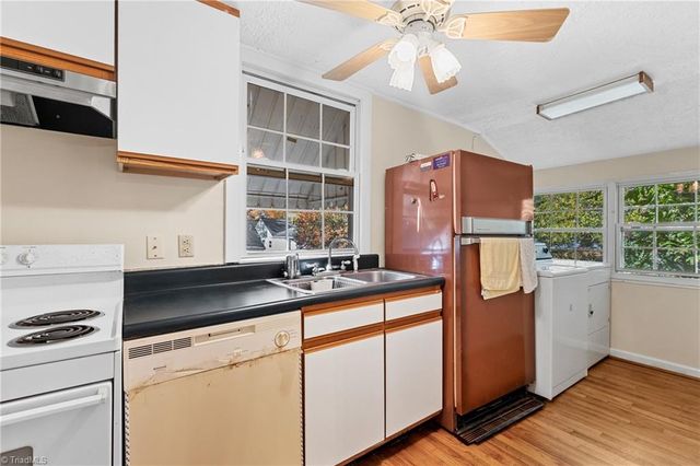 4231 Princeton Avenue, Greensboro, NC 27407