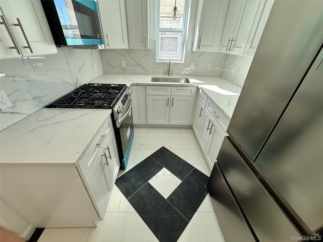 2857 Lawton Avenue, Bronx, NY 10465