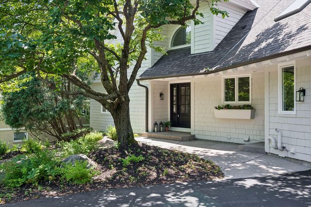 5804 Schaefer Road, Edina, MN 55436