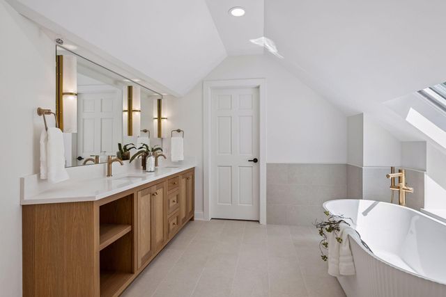 5804 Schaefer Road, Edina, MN 55436