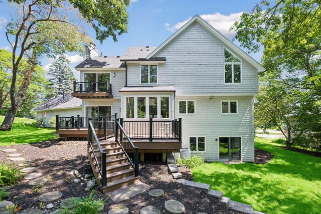 5804 Schaefer Road, Edina, MN 55436