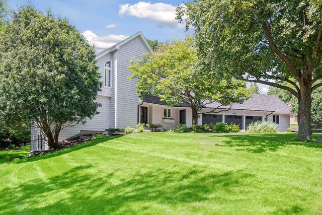 5804 Schaefer Road, Edina, MN 55436