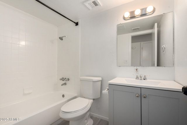 1227 E TOWNLEY Avenue, Phoenix, AZ 85020