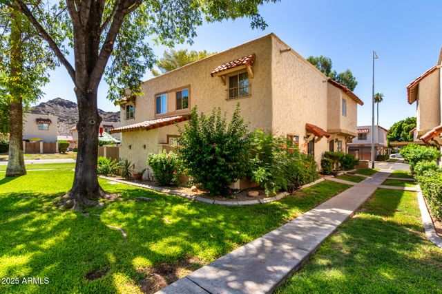 1227 E TOWNLEY Avenue, Phoenix, AZ 85020