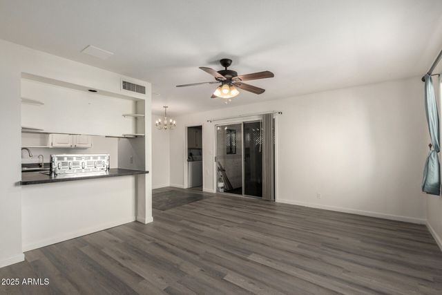 1227 E TOWNLEY Avenue, Phoenix, AZ 85020