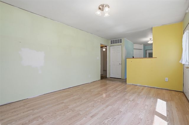 1317 Franklin Street, Iowa City, IA 52240