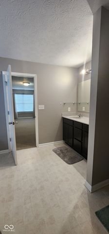 5923 Edelle Drive, Indianapolis, IN 46237