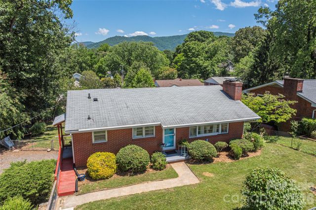 16 Oteen Church Road, Asheville, NC 28805