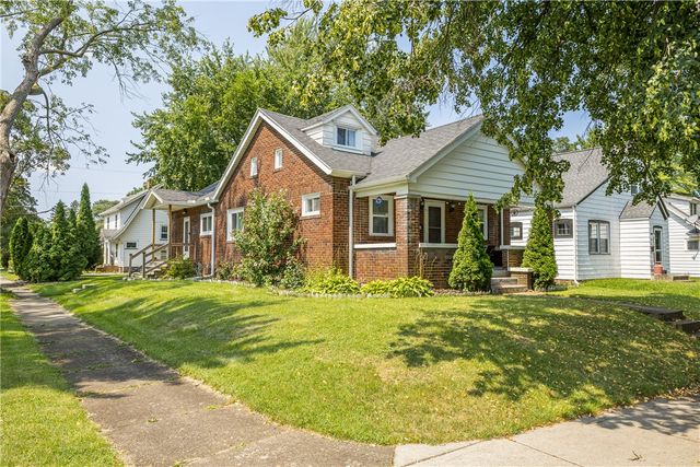 226 Crestwood Boulevard, Gates, NY 14624
