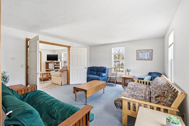 5 Peregrine Ln, Yarmouth, MA 02664