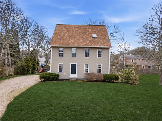 5 Peregrine Ln, Yarmouth, MA 02664