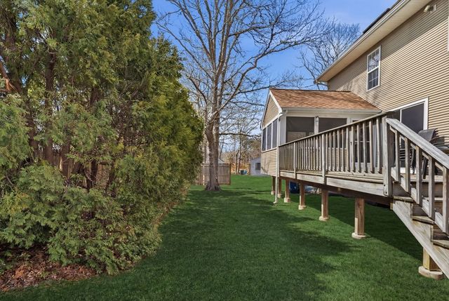 5 Peregrine Ln, Yarmouth, MA 02664