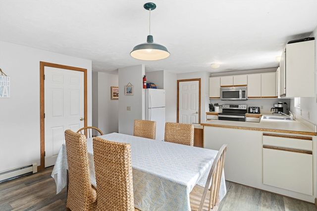 5 Peregrine Ln, Yarmouth, MA 02664