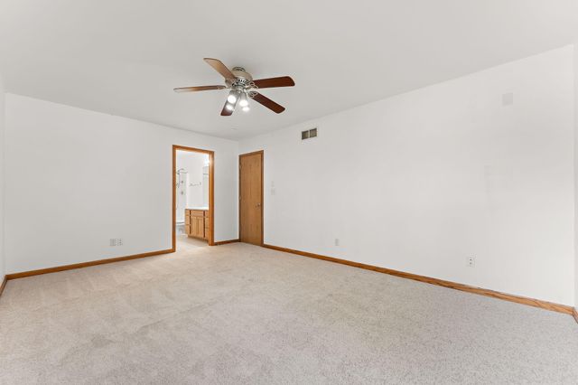 1376 Parke Drive, Crown Point, IN 46307