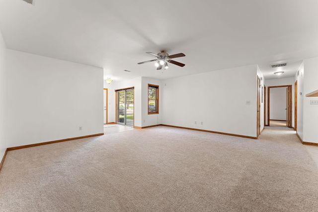 1376 Parke Drive, Crown Point, IN 46307