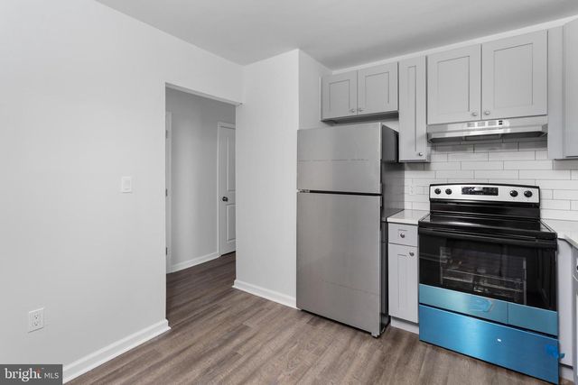 20--7 FLORENCE TOLLGATE, Florence, NJ 08518