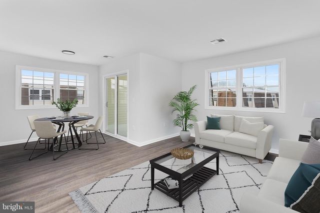 20--7 FLORENCE TOLLGATE, Florence, NJ 08518