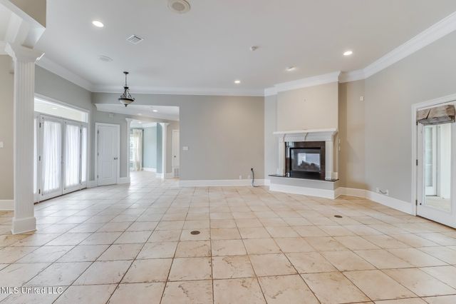 416 N Caribe Place, Gulfport, MS 39507