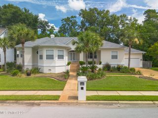 416 N Caribe Place, Gulfport, MS 39507