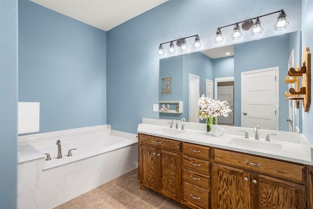 409 Brindley Road, Maypearl, TX 76064