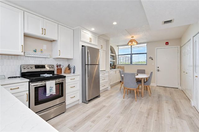 17580 GULF BOULEVARD 417, Redington Shores, FL 33708