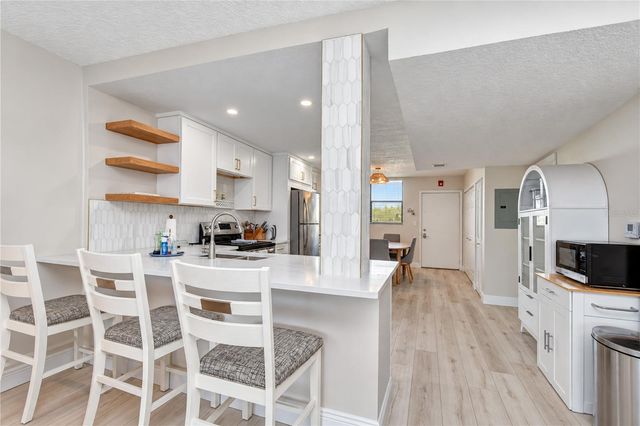 17580 GULF BOULEVARD 417, Redington Shores, FL 33708