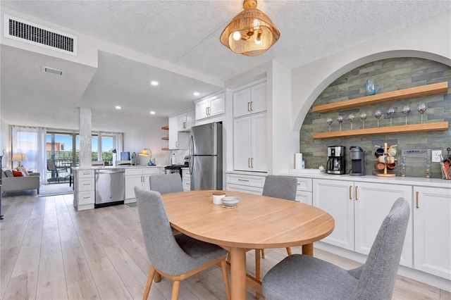 17580 GULF BOULEVARD 417, Redington Shores, FL 33708