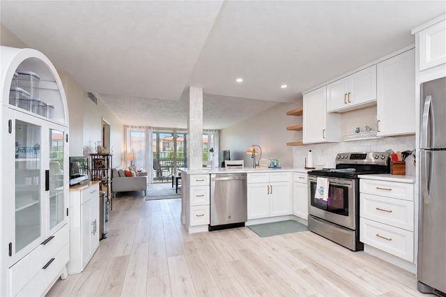 17580 GULF BOULEVARD 417, Redington Shores, FL 33708