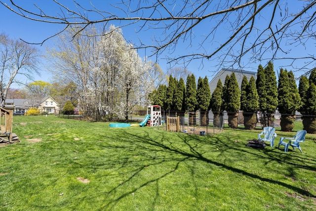 452 N Central St, East Bridgewater, MA 02333