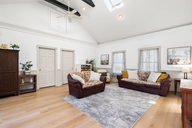 452 N Central St, East Bridgewater, MA 02333