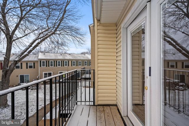 9164 BROKEN OAK PL, Burke, VA 22015