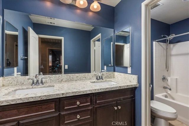 28690 Mahogany Trail Way, Menifee, CA 92584