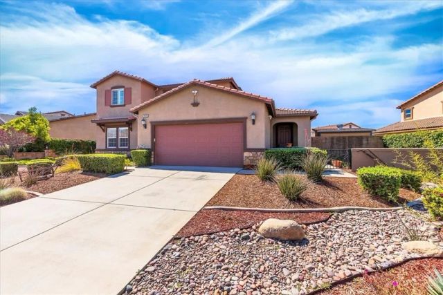 28690 Mahogany Trail Way, Menifee, CA 92584