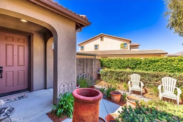 28690 Mahogany Trail Way, Menifee, CA 92584