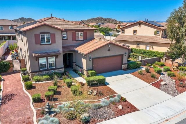 28690 Mahogany Trail Way, Menifee, CA 92584