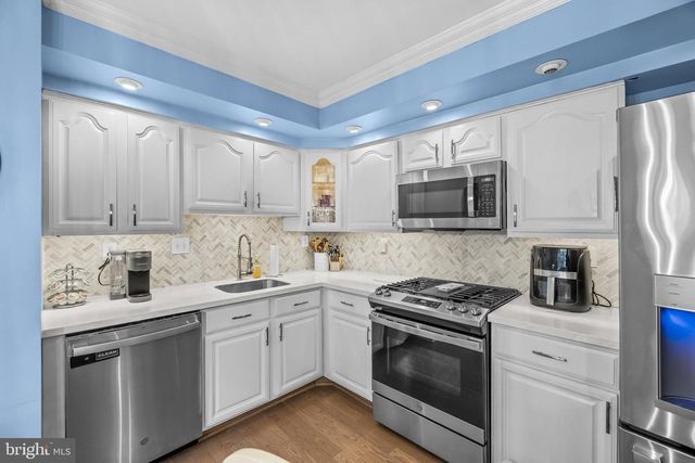 10 SUNSET, Clementon, NJ 08021