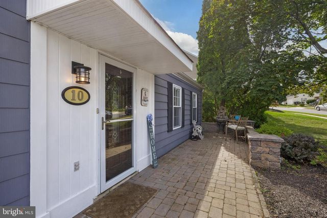 10 SUNSET, Clementon, NJ 08021