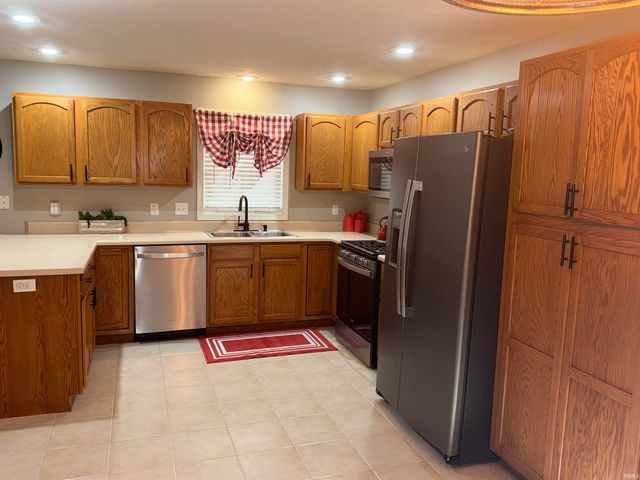 1207 bowden Drive, Evansville, IN 47725