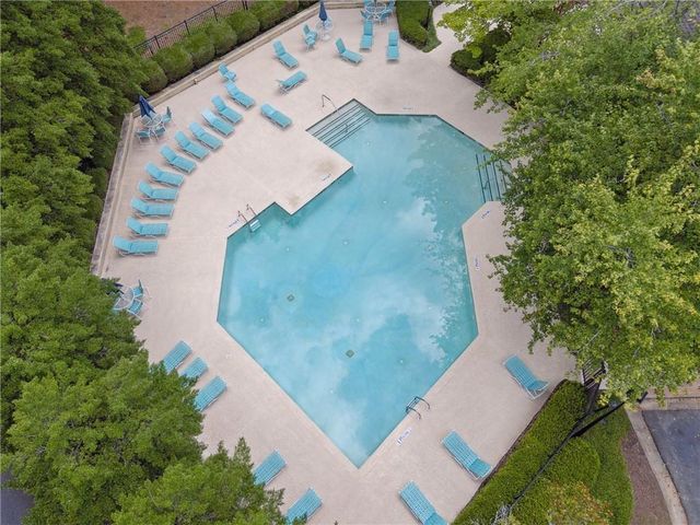 1401 Huntingdon, Sandy Springs, GA 30350