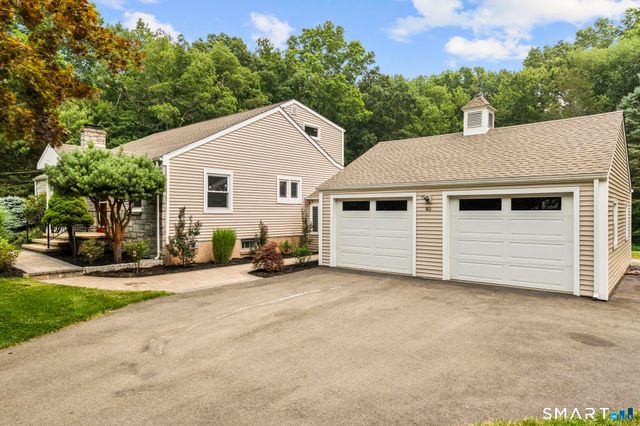40 Rolling Ridge Road, Orange, CT 06477