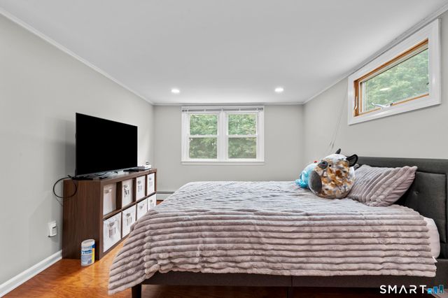 40 Rolling Ridge Road, Orange, CT 06477