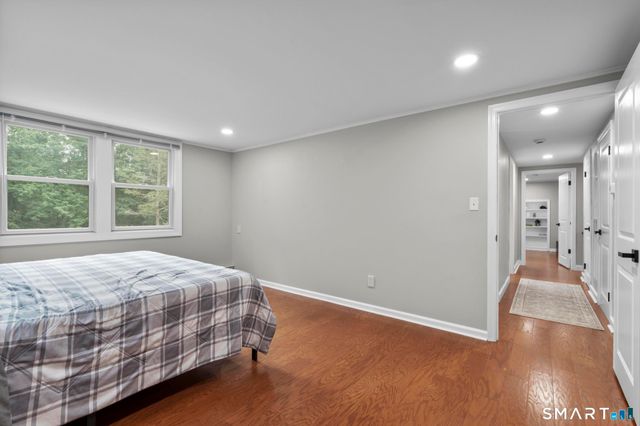40 Rolling Ridge Road, Orange, CT 06477