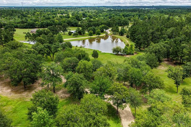 96 B John Kay Road, Huntsville, TX 77320