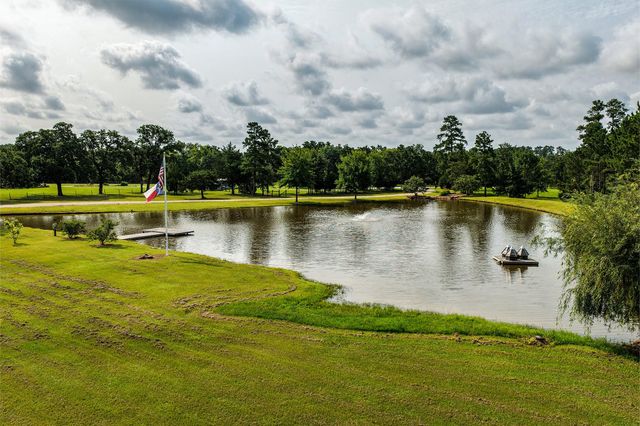 96 B John Kay Road, Huntsville, TX 77320